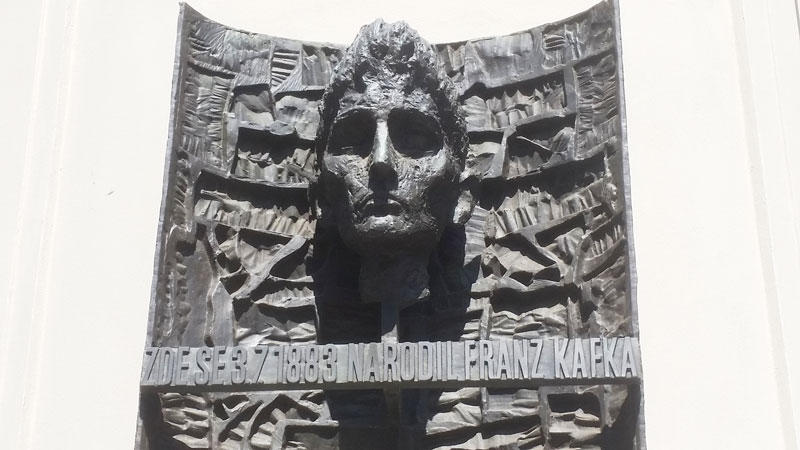 Prague青铜板标志franzk